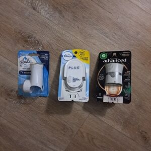 Lot of Three Glade, Febreze & Air Wick Plug-In Warmers White NIOP